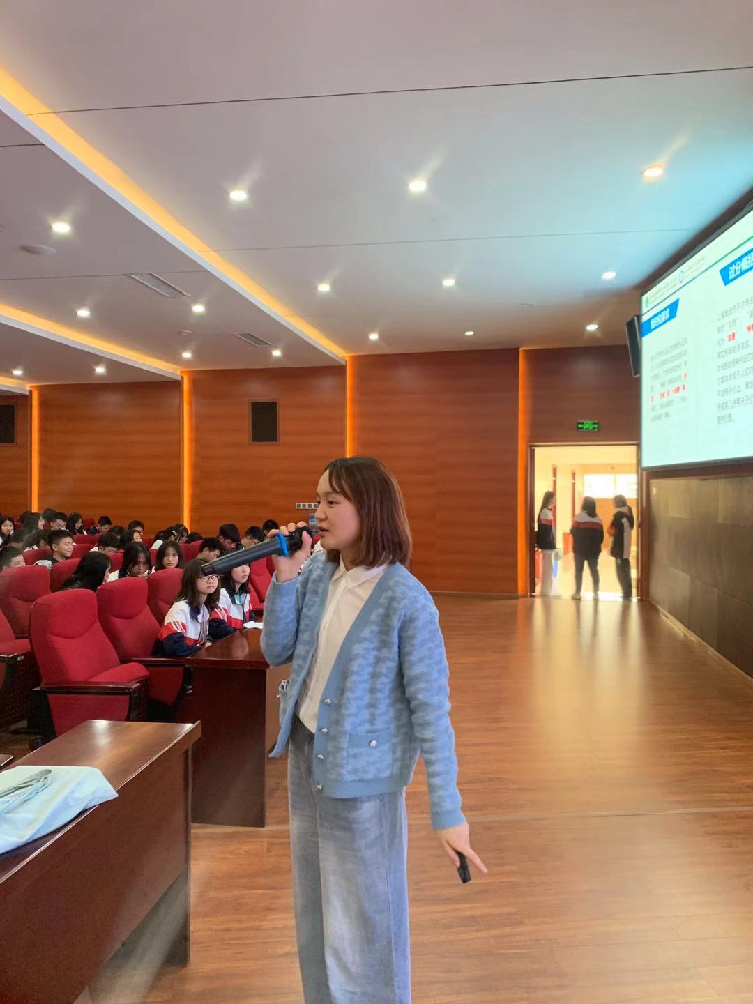说明: 微信图片_20211015090815