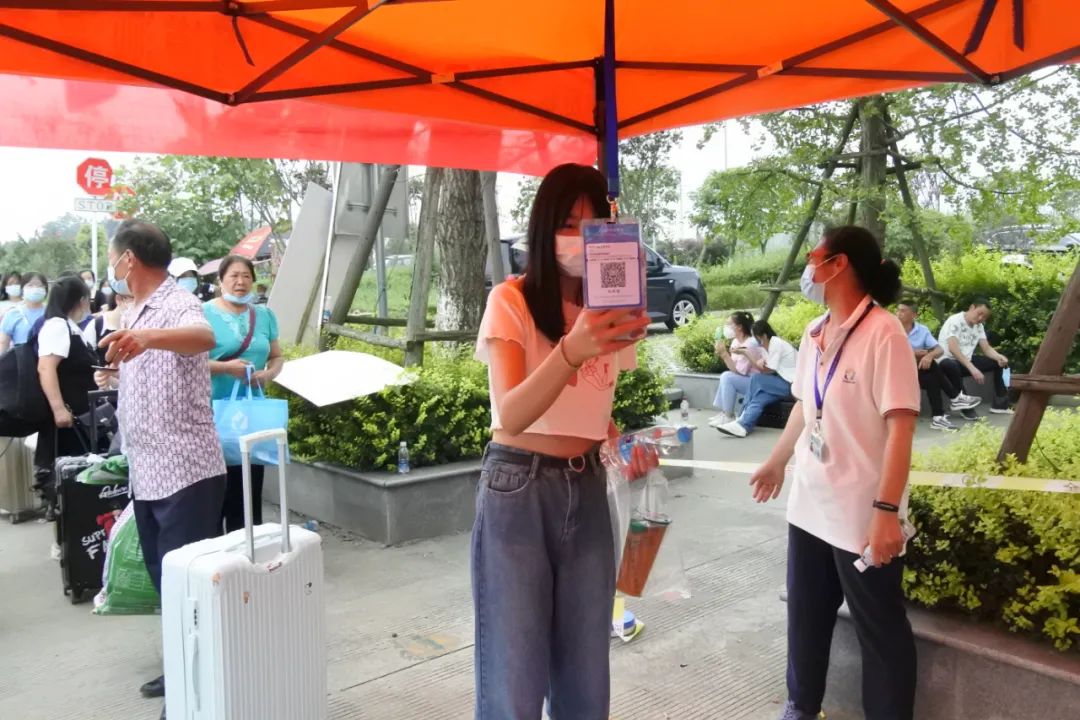 说明: https://mmbiz.qpic.cn/mmbiz_jpg/17uRZXIyPXqcEdqcicDuZNZGGaCwkjHNPVotSxoGBBStp2ZGcIgChPHjMFBicbVHamLh71iaujLexvGvTPdsYIPpQ/640?wx_fmt=jpeg