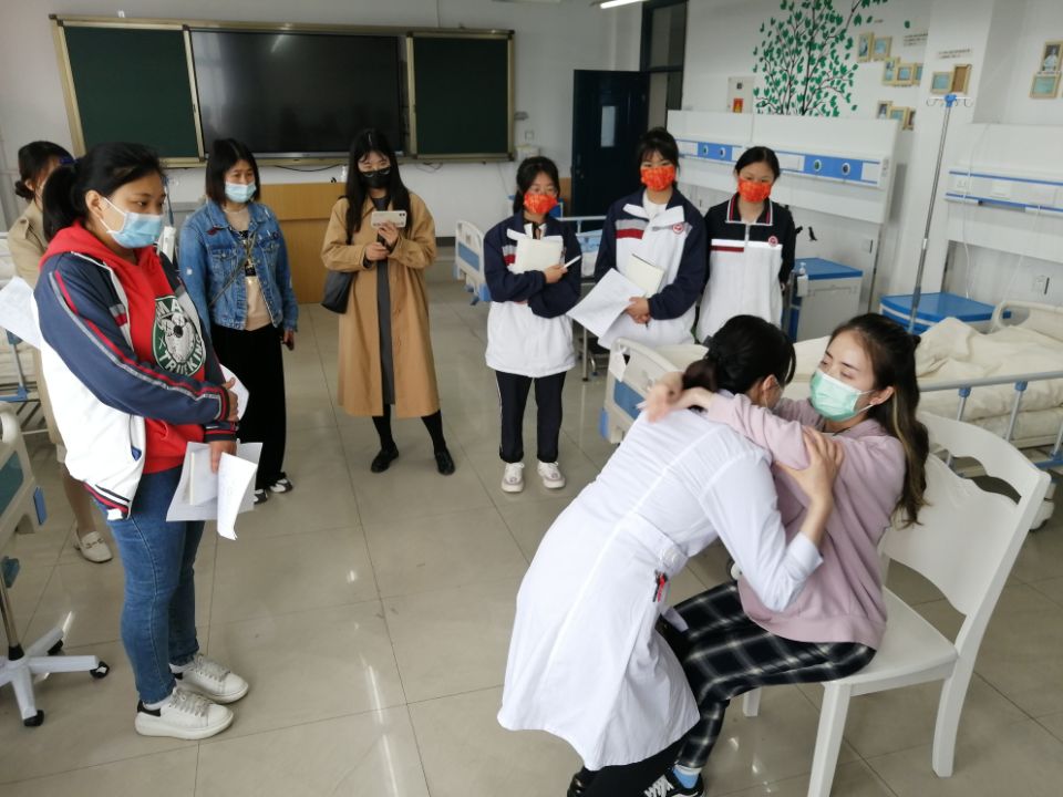 说明: C:\Users\李莉\Desktop\四川天府新区职业学校到校交流照片\QQ图片20220414001657.jpg