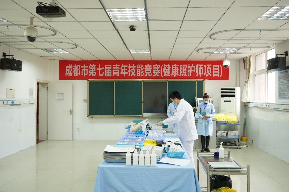 说明: C:\Users\307\Desktop\新建文件夹\2.JPG